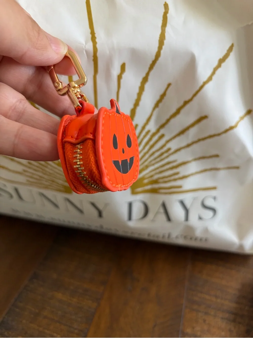 Halloween Pumpkin Jack-o'-Lantern Faux Leather Zip Coin Pouch Key Chain, Women